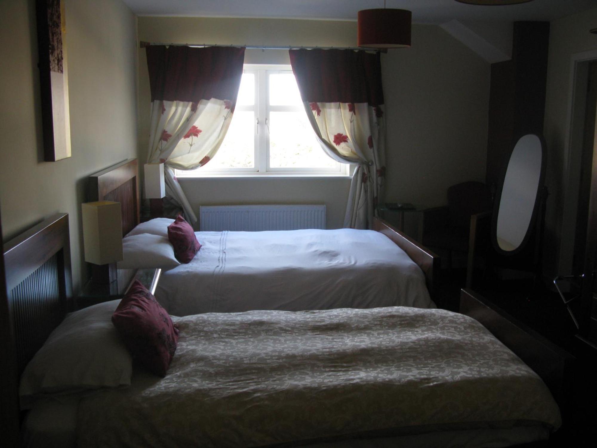 Laragh House B&B キルケニー 部屋 写真